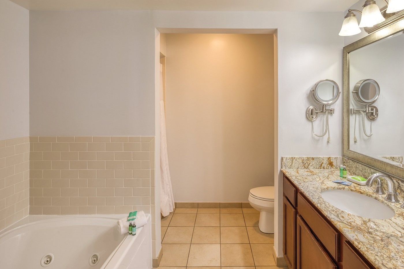 bath-club-wyndham-long.jpg