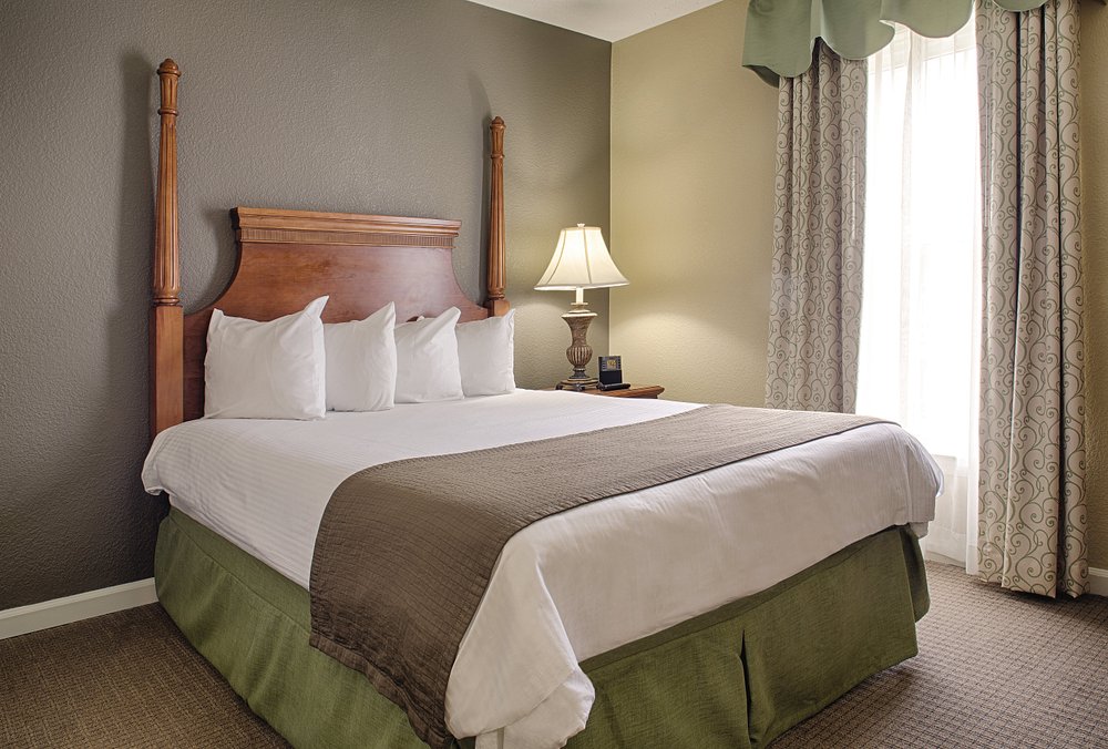 bedroom-kingsgate.jpg