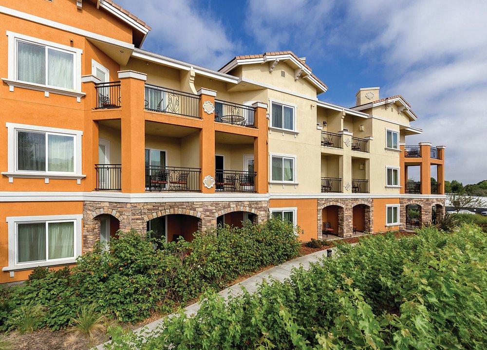 exterior - 2025-09-10T150608.718
