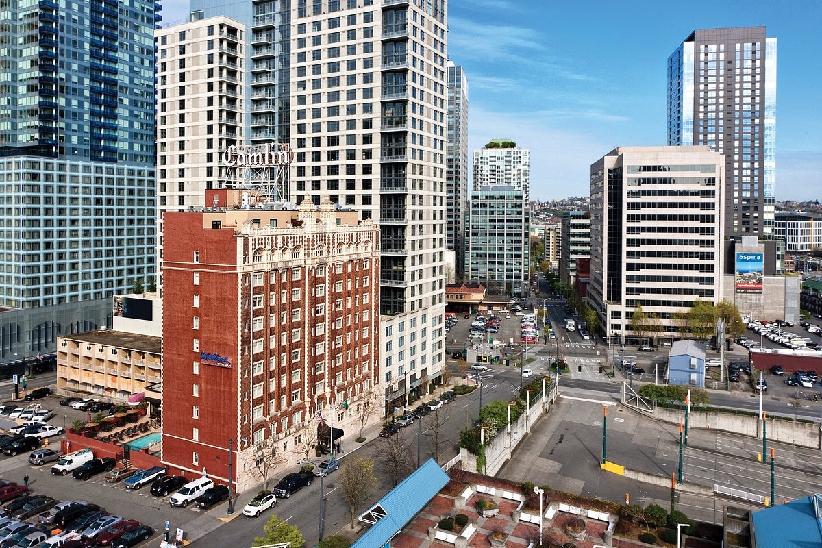 exterior-city-view-the-1.jpg