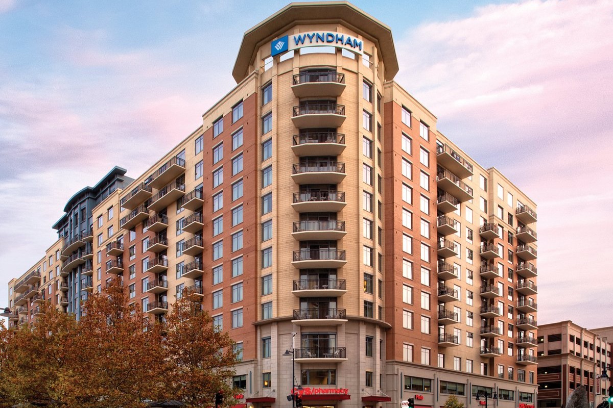 exterior-club-wyndham-10.jpg