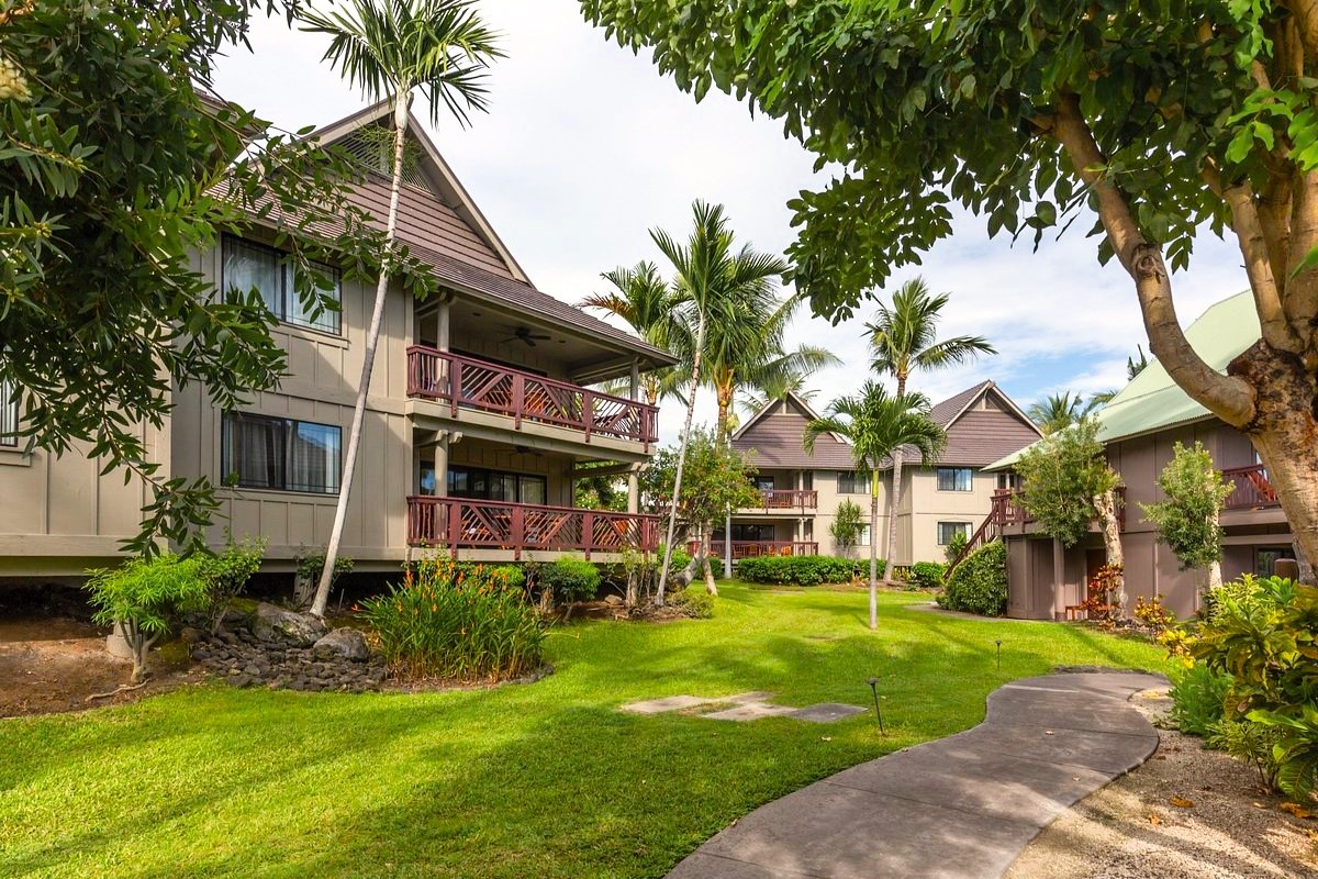 exterior-club-wyndham-8.jpg