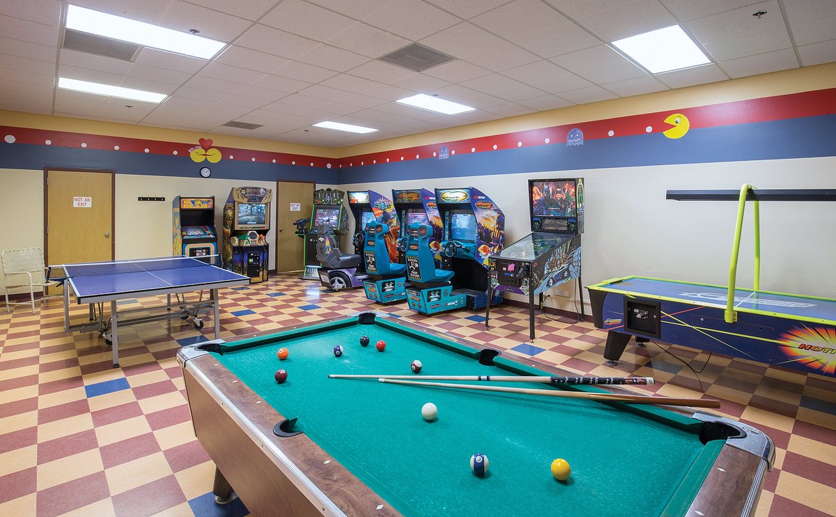 game-room-eagle-crest.jpg