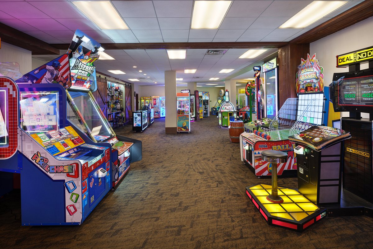 gameroom-glacier-canyon-1.jpg