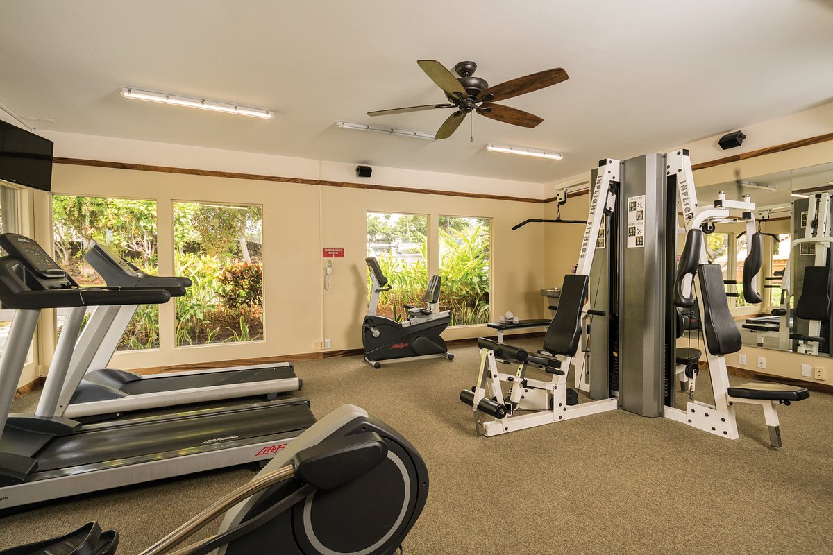 gym-club-wyndham-kona-1.jpg
