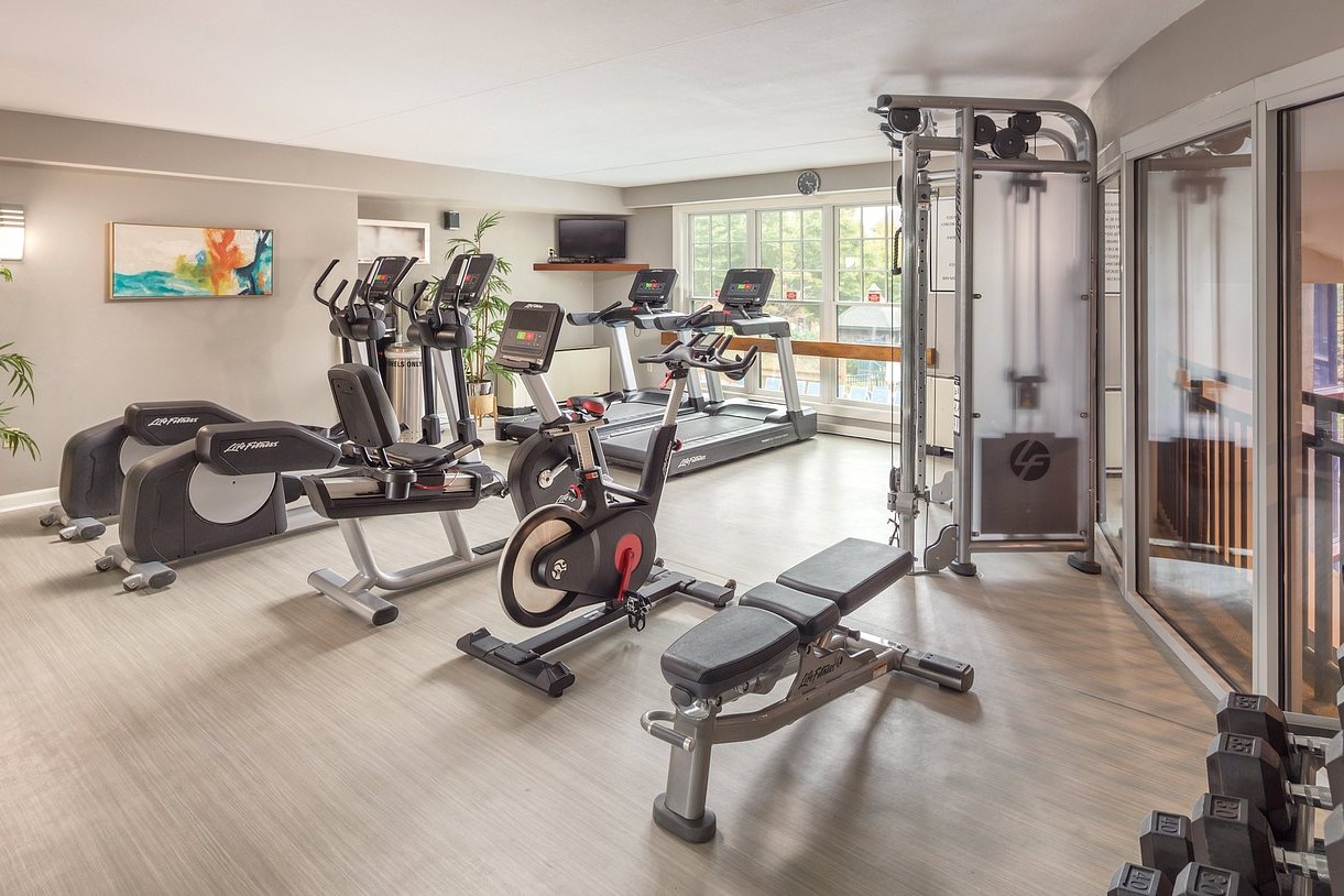 gym-club-wyndham-long-1.jpg