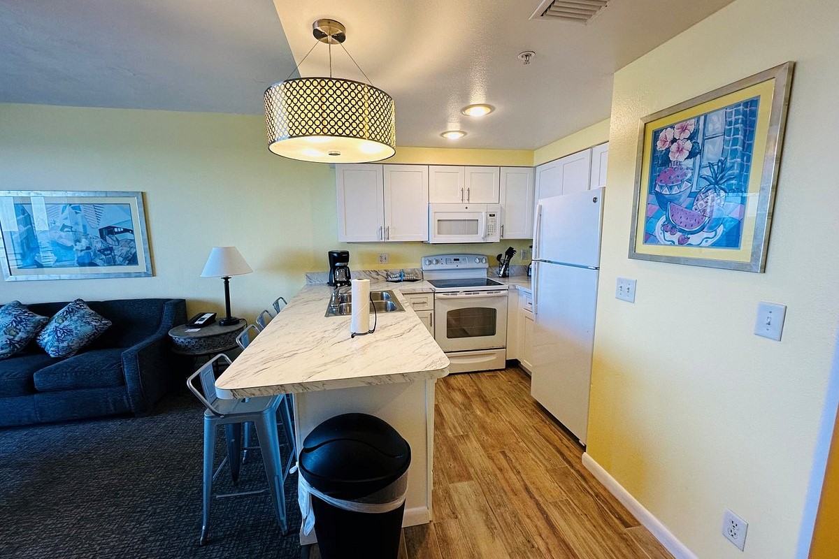 kitchen-ocean-walk-br-2.jpg