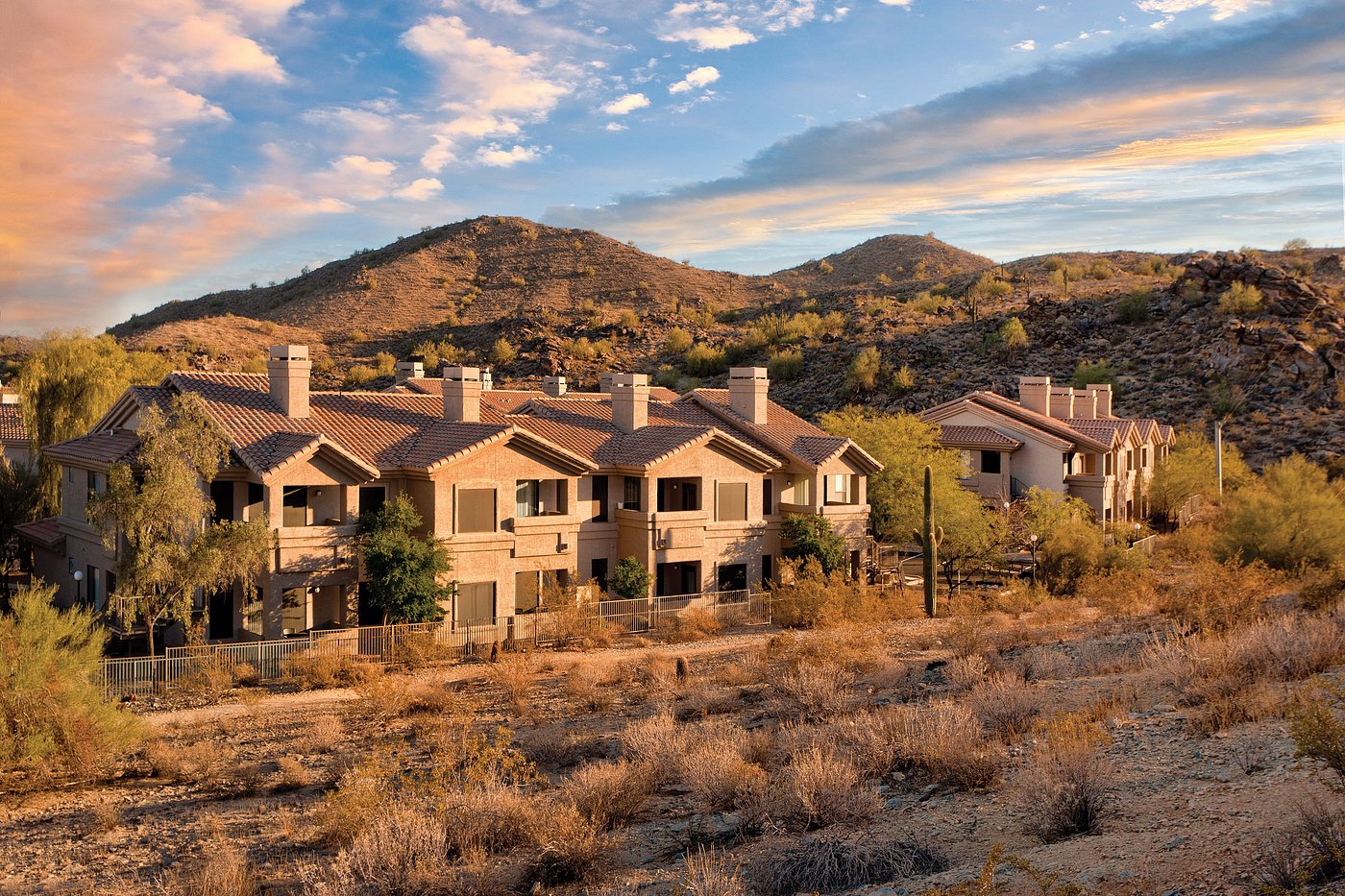 exterior-worldmark-phoenix